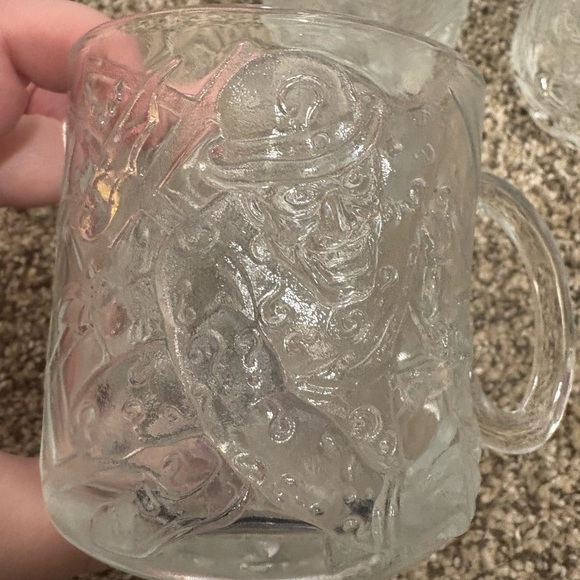 🦇Cups Mugs (3) McDonald’s Batman Forever The Riddler glass mugs EVC - Picture 3 of 4